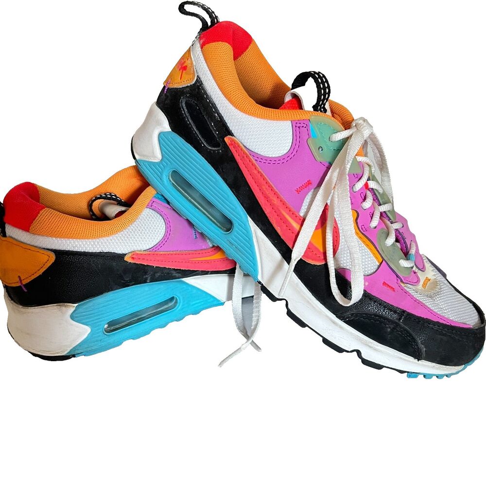 NIKE Womens Air Max 90 Futura Lunar New Year Sneakers 8 FD0821-100